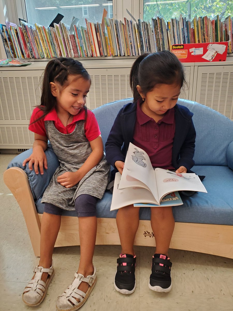 It's always a good feeling when your students learn to find a love for reading #weallLEARN @30Q398