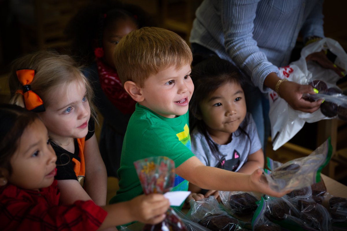 LakeshoreLM's tweet photo. The kids at Lakeshore’s on-site preschool recently hosted a bake sale to benefit @earthalliance. They were able to raise almost $900 for the #AmazonForestFund! We’re so proud of the next generation of world changers! #learnwithlakeshore https://t.co/ZoDoxqIuGI