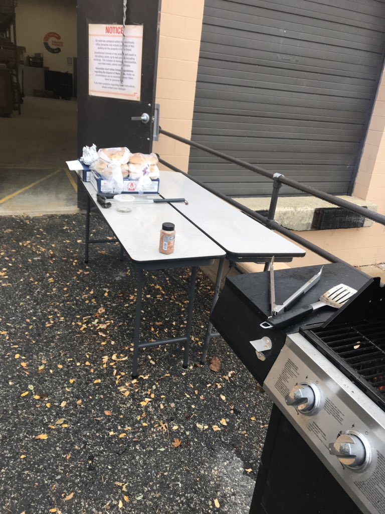 veronica tweet media