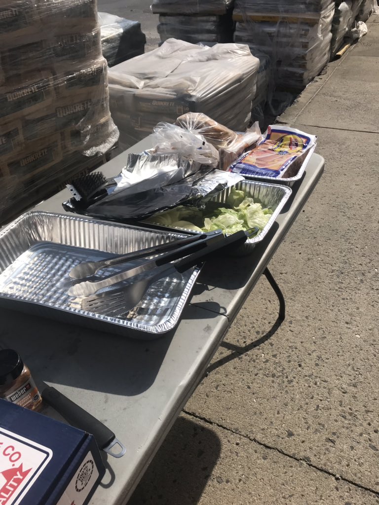 veronica tweet media