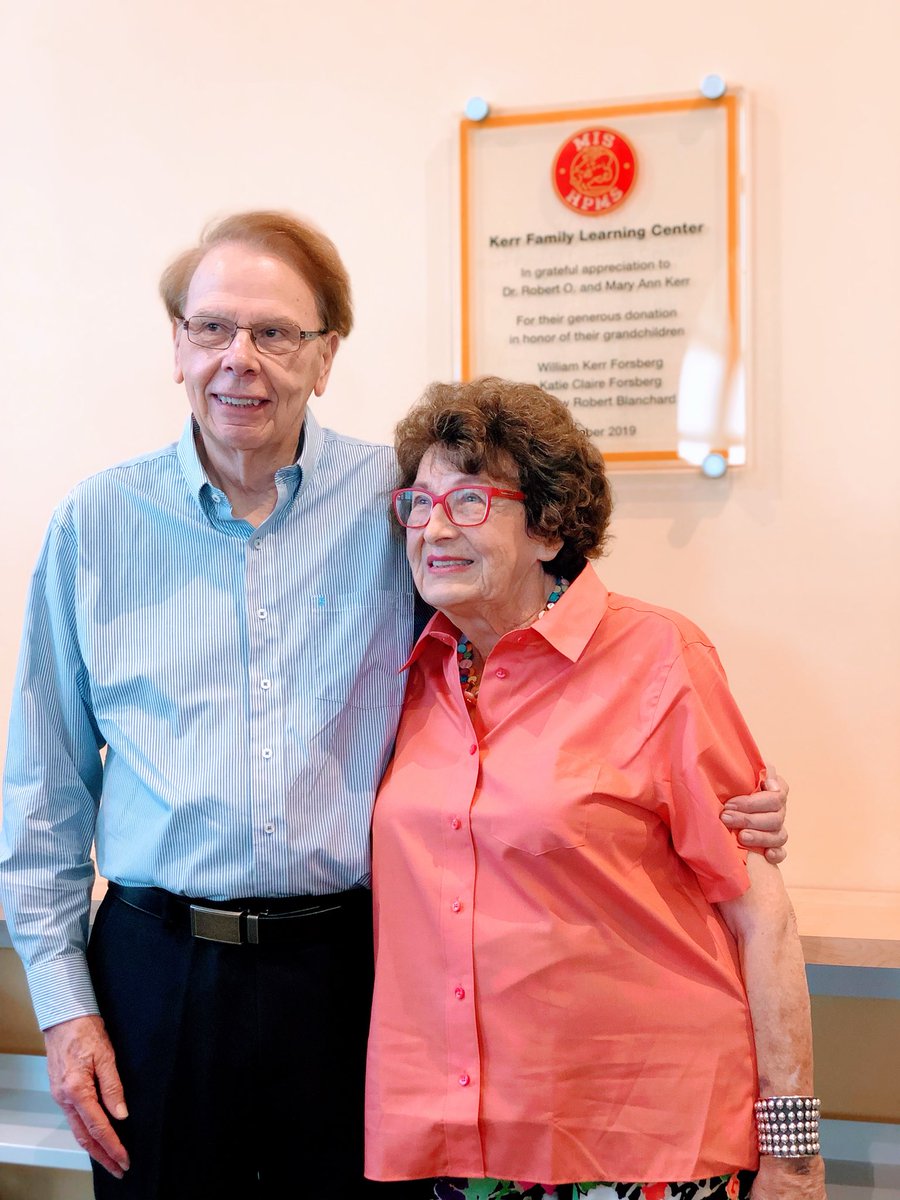 hpisdschools's tweet image. The Highland Park Education Foundation dedicated the Kerr Family Learning Center at the Raider Library today! Thank you for your support of HPISD learners and educators! #hpisd4kids #raiderlibrary