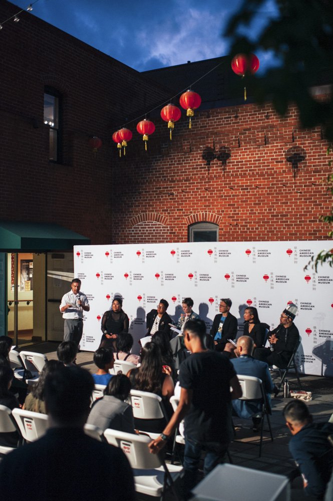 cblee_cblee's tweet image. Thank you @LambdaLitFest @camLAorg and all the wonderful attendees for an amazing CELEBRATING THE ASIAN AMERICAN LGBTQ EXPERIENCE with @brownroundboi @studiodong @addiebrook @murmurshewrote @HenryLienAuthor 🌈🌈🌈🌈🌈