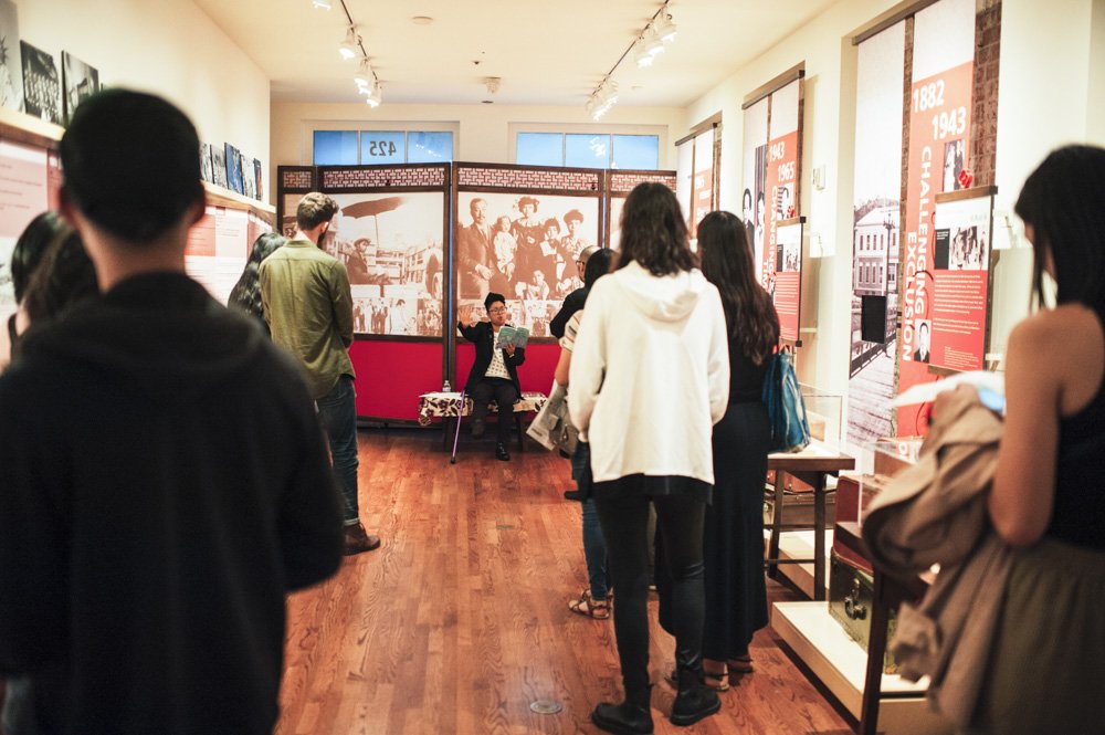 cblee_cblee's tweet image. Thank you @LambdaLitFest @camLAorg and all the wonderful attendees for an amazing CELEBRATING THE ASIAN AMERICAN LGBTQ EXPERIENCE with @brownroundboi @studiodong @addiebrook @murmurshewrote @HenryLienAuthor 🌈🌈🌈🌈🌈