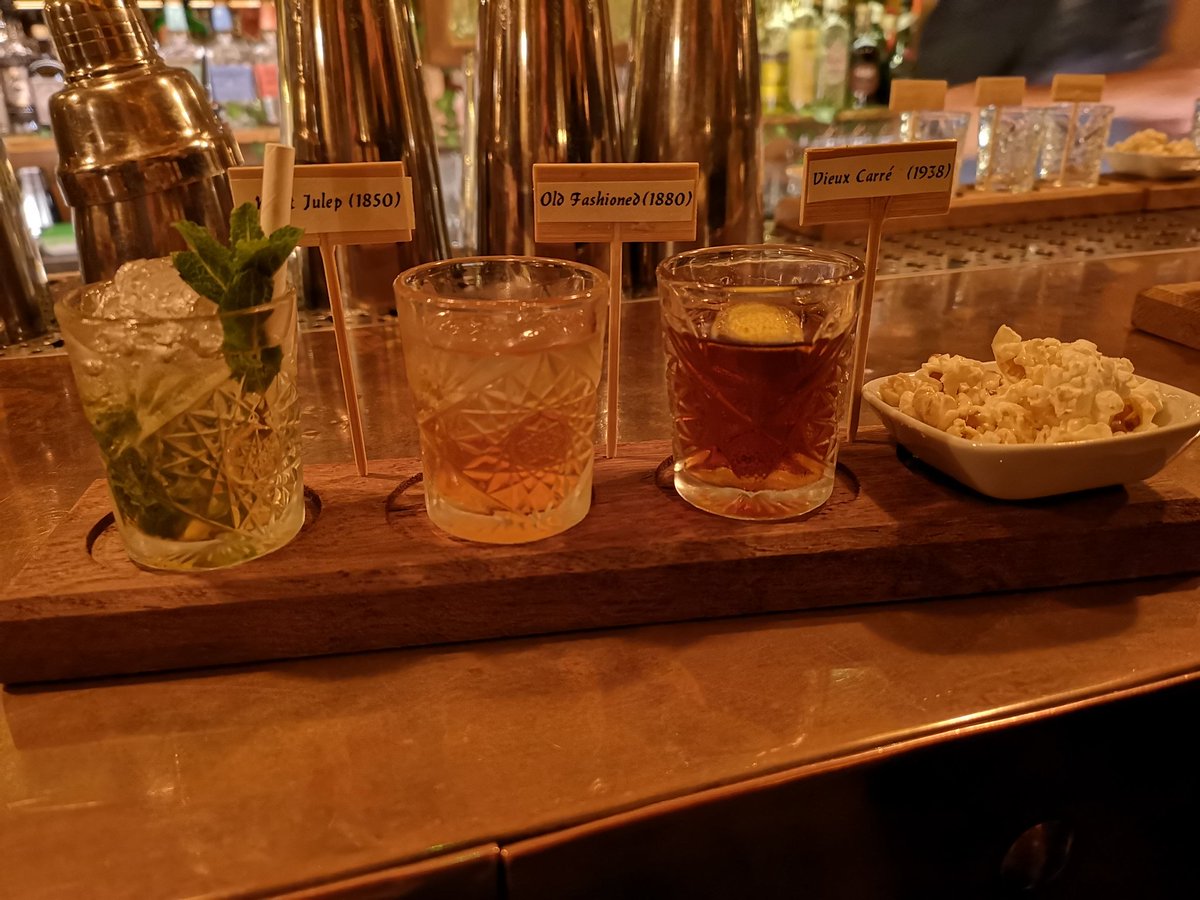 The Ginasium ⚗🍸 (@theginasium) on Twitter photo Rounding the evening off with a visit to one of my favourite London bars... <a href="/DemonAndWise/">Demon, Wise & Ptnrs</a> for a bourbon/whiskey flight... @DrinkUpLDN #LCW2019 Rounding the evening off with a visit to one of my favourite London bars... <a href="/DemonAndWise/">Demon, Wise & Ptnrs</a> for a bourbon/whiskey flight... @DrinkUpLDN #LCW2019