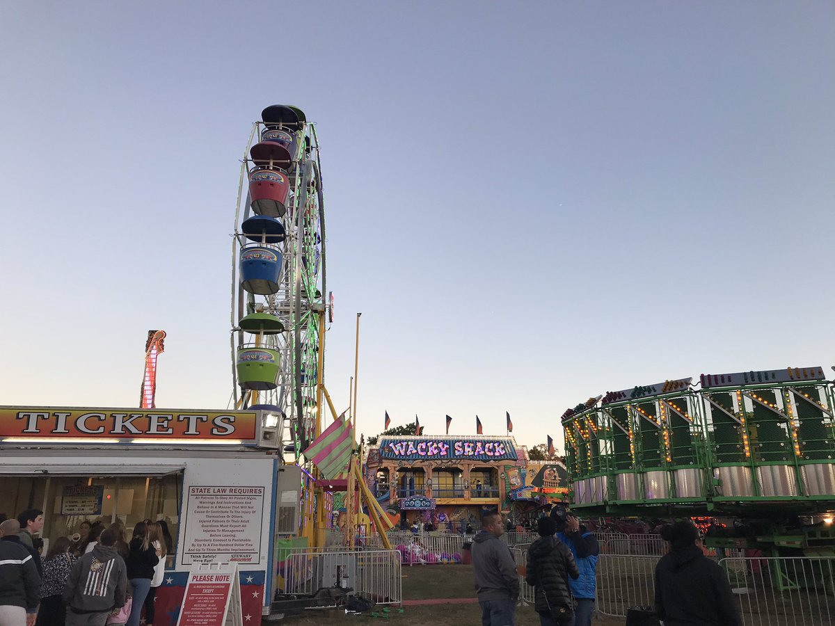 .<a href="/HarrisonCSD/">Harrison Schools- NY</a> EEC Carnival is underway! Come visit and have a great time with the community! <a href="/PAR_PTA/">Parsons PTA</a>
