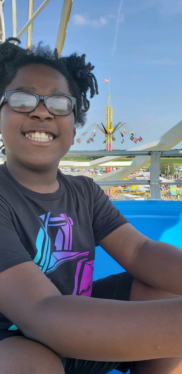 sandy_grove's tweet photo. Students in Mrs. McNeill’s and Mrs. Ambrose’s classes enjoyed a field trip to the fair! Look at the joy on their faces! https://t.co/Pf3WBV8Y2d