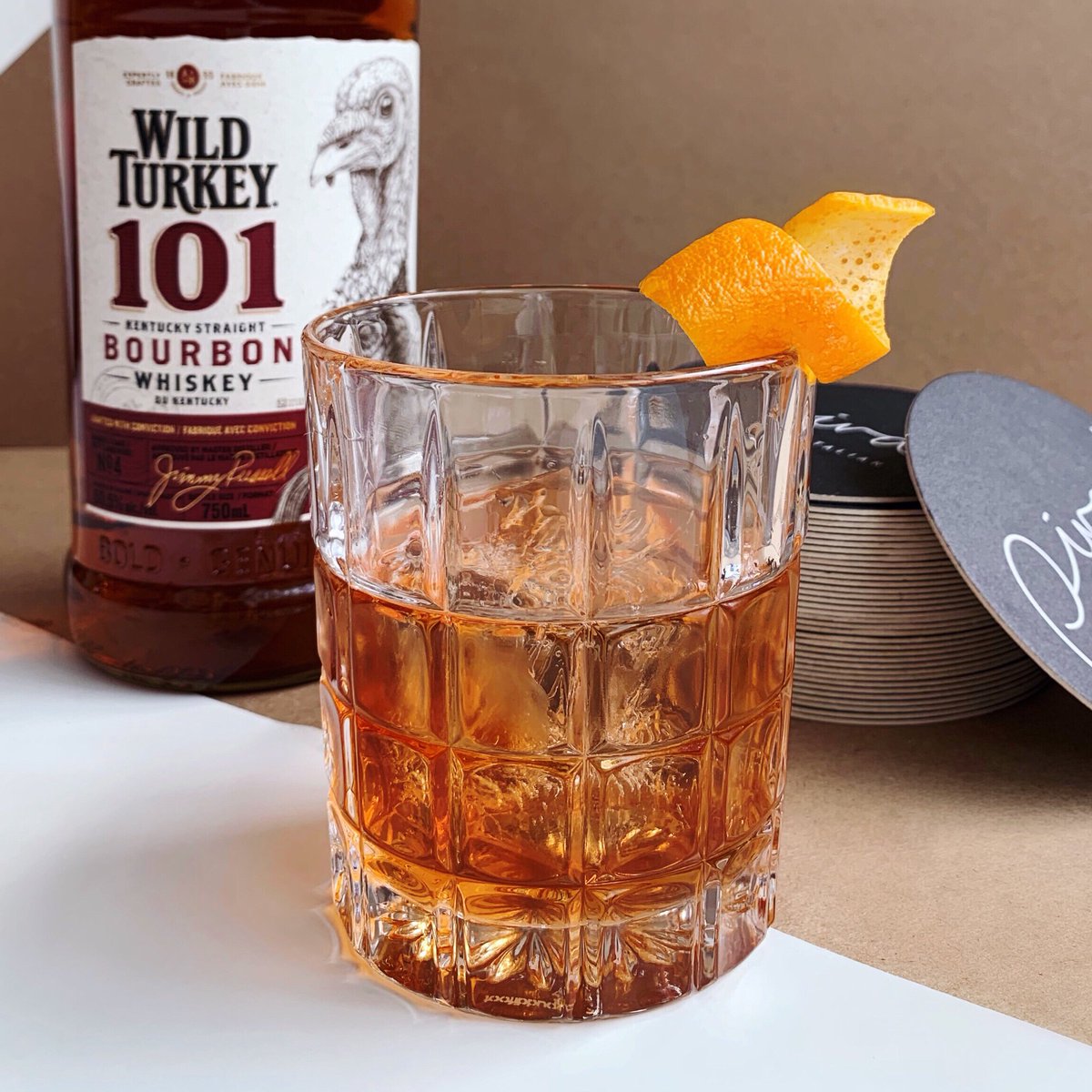 “1898 Smoked Old Fashion” 🔥