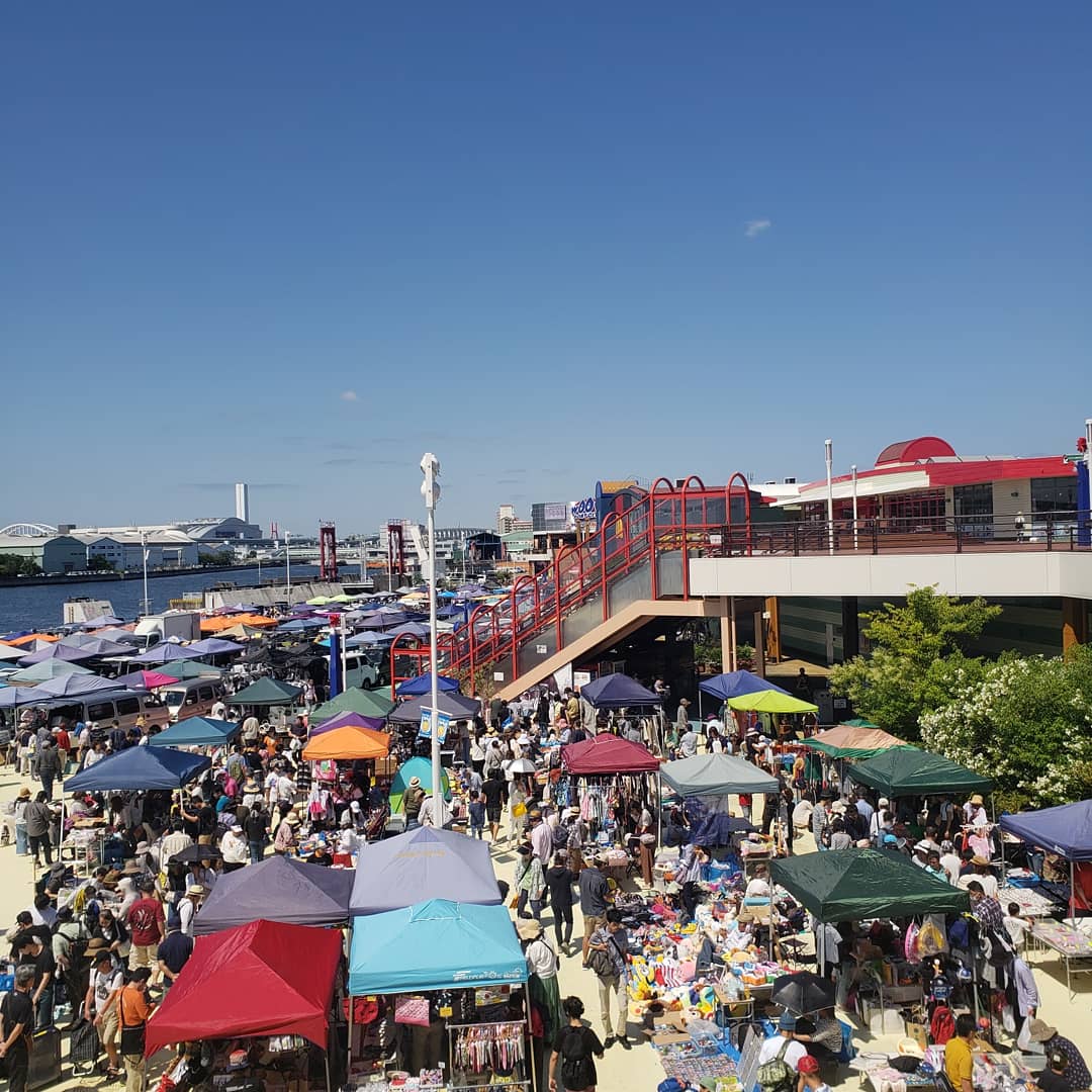 フリマへgo 商業インキュベータ協会 Auf Twitter 本日10 5 土 サンシャインワーフ神戸でフリーマーケットを開催致します 出店数は1ブース 掘り出し物を探しに是非ご来場下さい T Co R1fvtua76m フリーマーケット フリマ サンシャインワーフ神戸