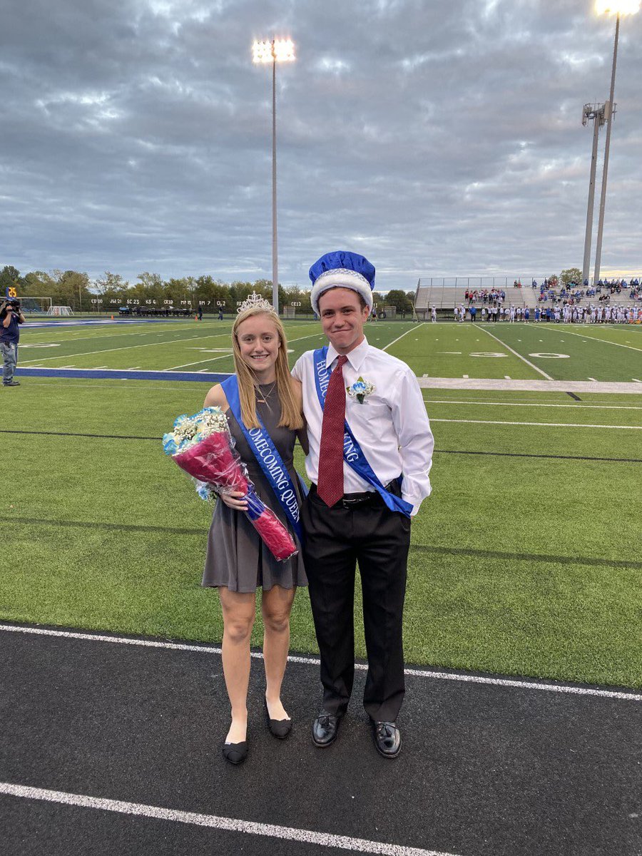 Congratulations to our 2019 Homecoming King and Queen, Josh Burton and Taylor Monturo! 🤴 👸 #WildcatWay #CATS