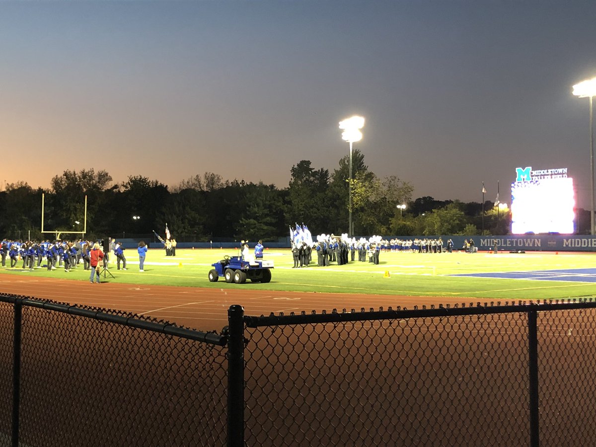 Friday night lights <a href="/MiddieAthletics/">MiddletownAthletics</a>