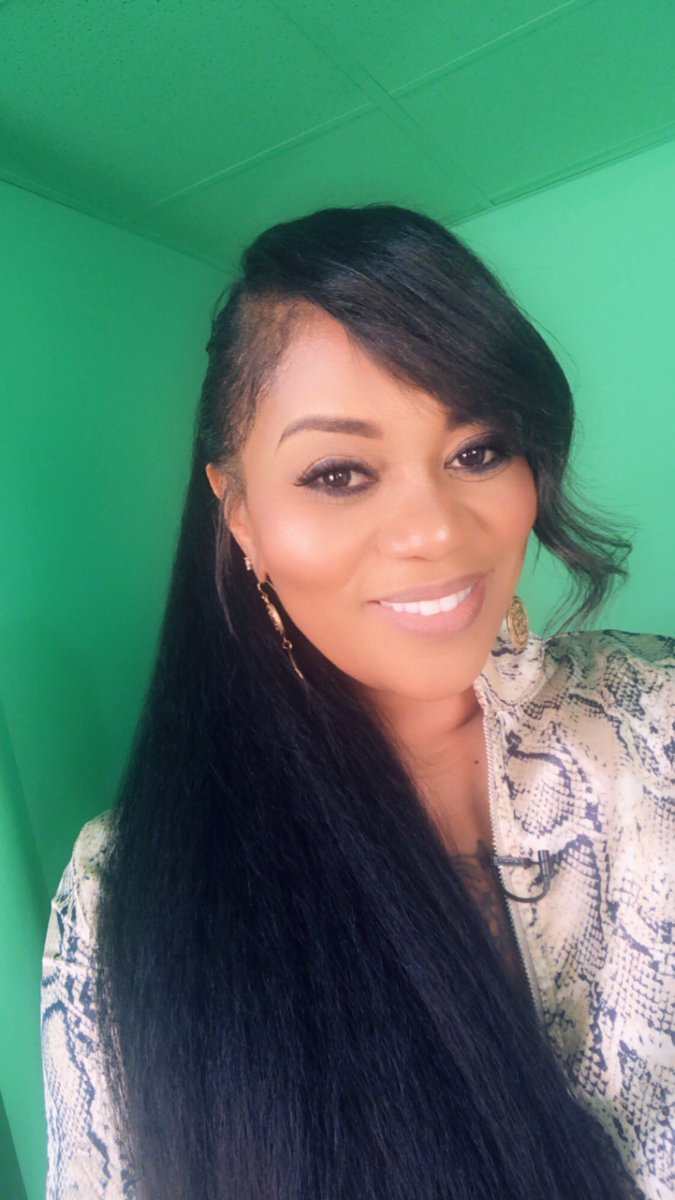 AndreaPowe's tweet photo. From behind the camera to in front of the camera #hair #makekup #cohost #actress https://t.co/oHtKddlvDj