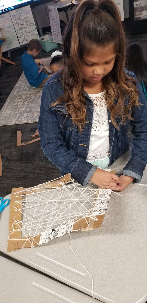 ValdezFrontDesk's tweet photo. More #geniushour Friday fun with STEM, Stop Motion Animation, Origami, and Extreme Jumprope! #BeWillbern #willberntweets https://t.co/dYpZdjg4Fo