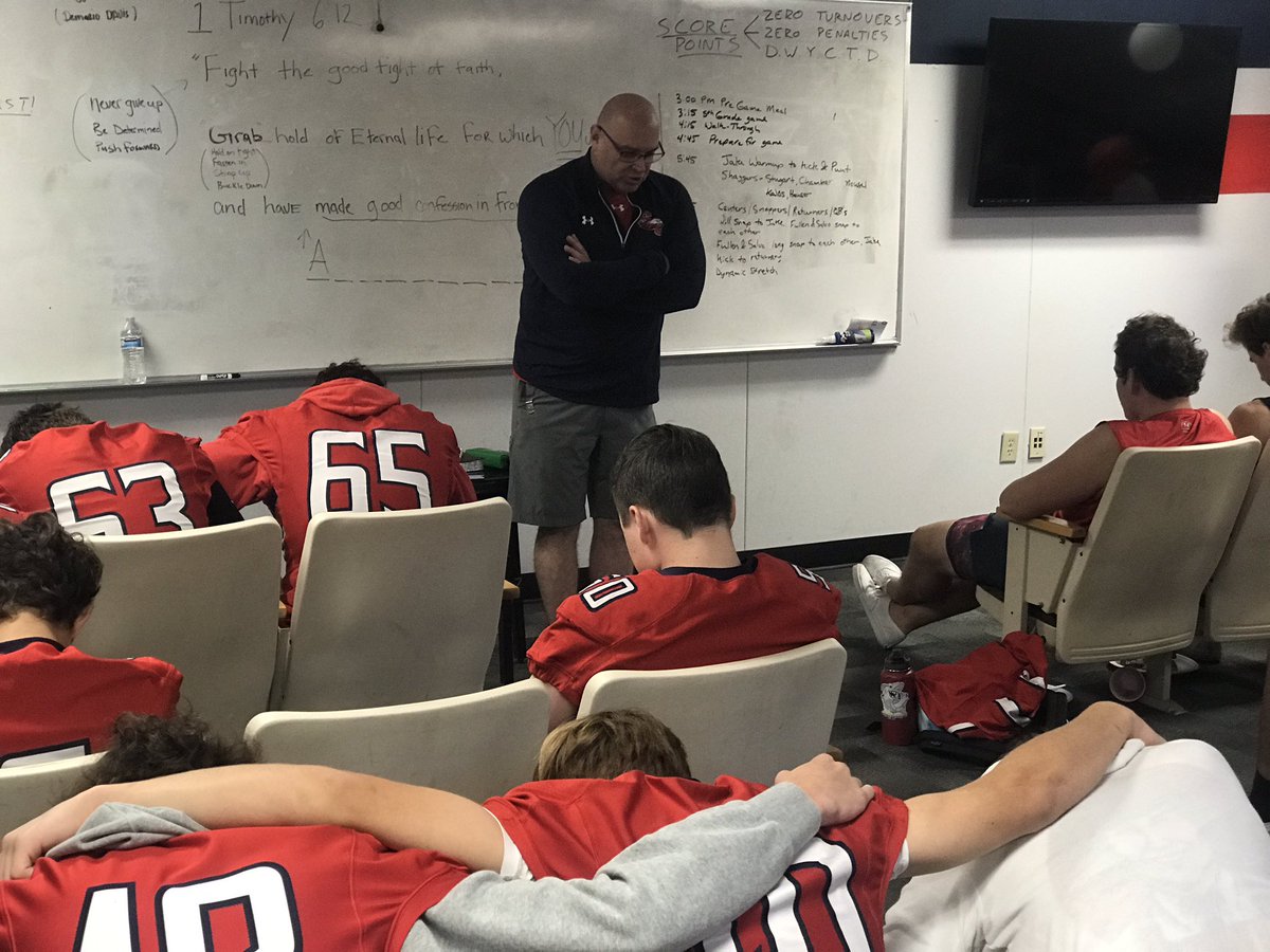 Coach Chambers (@coachchambers1) on Twitter photo Thanks Coach Wnuck for serving <a href="/EaglesSCAFB/">SCA Football</a> this am! Great night to be an Eagle! #Passion Thanks Coach Wnuck for serving <a href="/EaglesSCAFB/">SCA Football</a> this am! Great night to be an Eagle! #Passion
