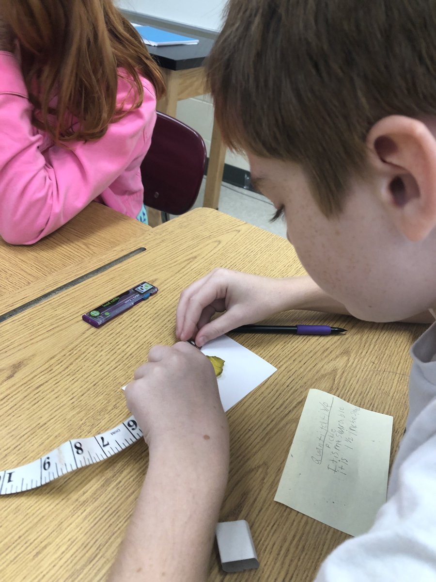 sandy_grove's tweet photo. 5th grade scientists in Mrs. Brooks’ class hard at work! (Plus enjoying some birthday cupcakes!) https://t.co/nePpmWCnsB