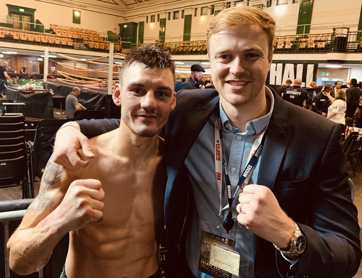 CharlieSlater15's tweet image. Maaaaaan @itsLeighWood put on one hell of a show tonight. He is the commonwealth and new WBO European featherweight champion and heading for the semi finals of @MTKGlobal #GoldenContract tournament.