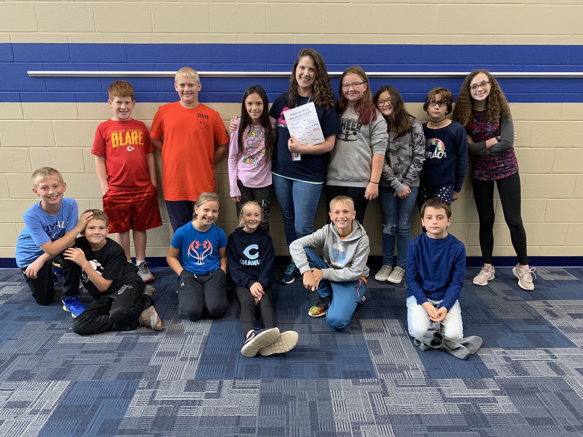 wirebr's tweet image. Congratulations  to Mrs. Bell for being selected as the staff member of the week by the 5th grade leadership team. Mrs. Bell is one of our guidance counselors and is a tremendous resource for CES students and staff. #chanutestars