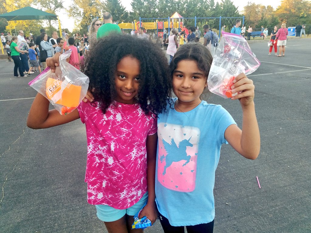 Franconia Elementary (@franconiaes) on Twitter photo <a href="/FranconiaPTA/">FES PTA</a> sure knows how to throw a Fall Festival! Franconia Family is everything! <a href="/FCPSR3/">FCPS Region 3</a> <a href="/ajsmithFCPS/">Andrew Smith</a> <a href="/LPinskiFCPS/">LPinski</a> <a href="/FranconiaPTA/">FES PTA</a> sure knows how to throw a Fall Festival! Franconia Family is everything! <a href="/FCPSR3/">FCPS Region 3</a> <a href="/ajsmithFCPS/">Andrew Smith</a> <a href="/LPinskiFCPS/">LPinski</a>