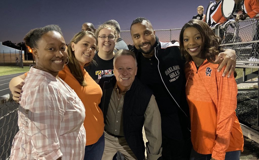 MathWithWaltman's tweet photo. Proud educators returning hOMe @mjmsuper @hcpss_omhs @HCPSS https://t.co/YxGzz4UjOv