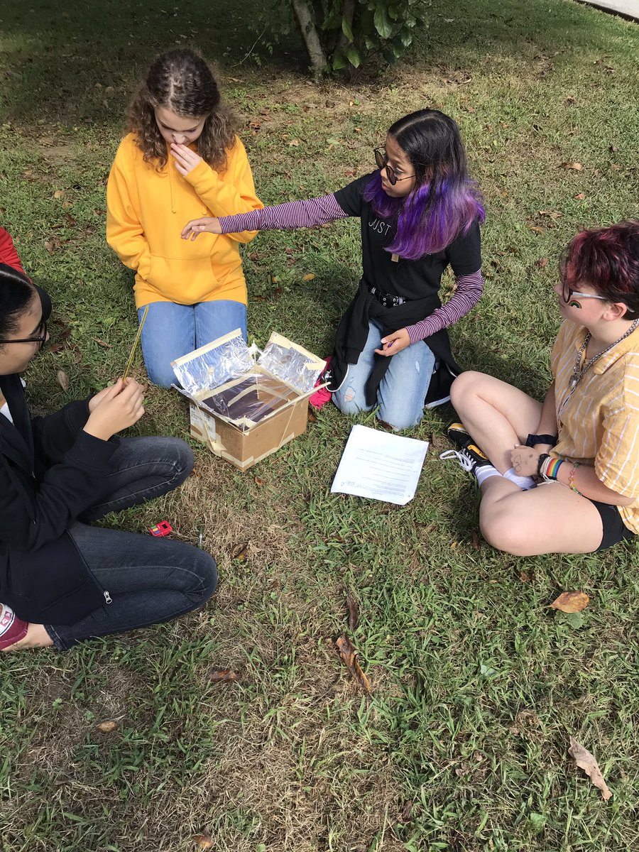 MrsMurphScience's tweet photo. The kids did an amazing job on their ovens and had a blast testing them outside today. They will be presenting their results on Monday, but here’s a spoiler alert: everyone raised the temperature of their water at least 2C in a five minute window! https://t.co/fzL4zWvzAp