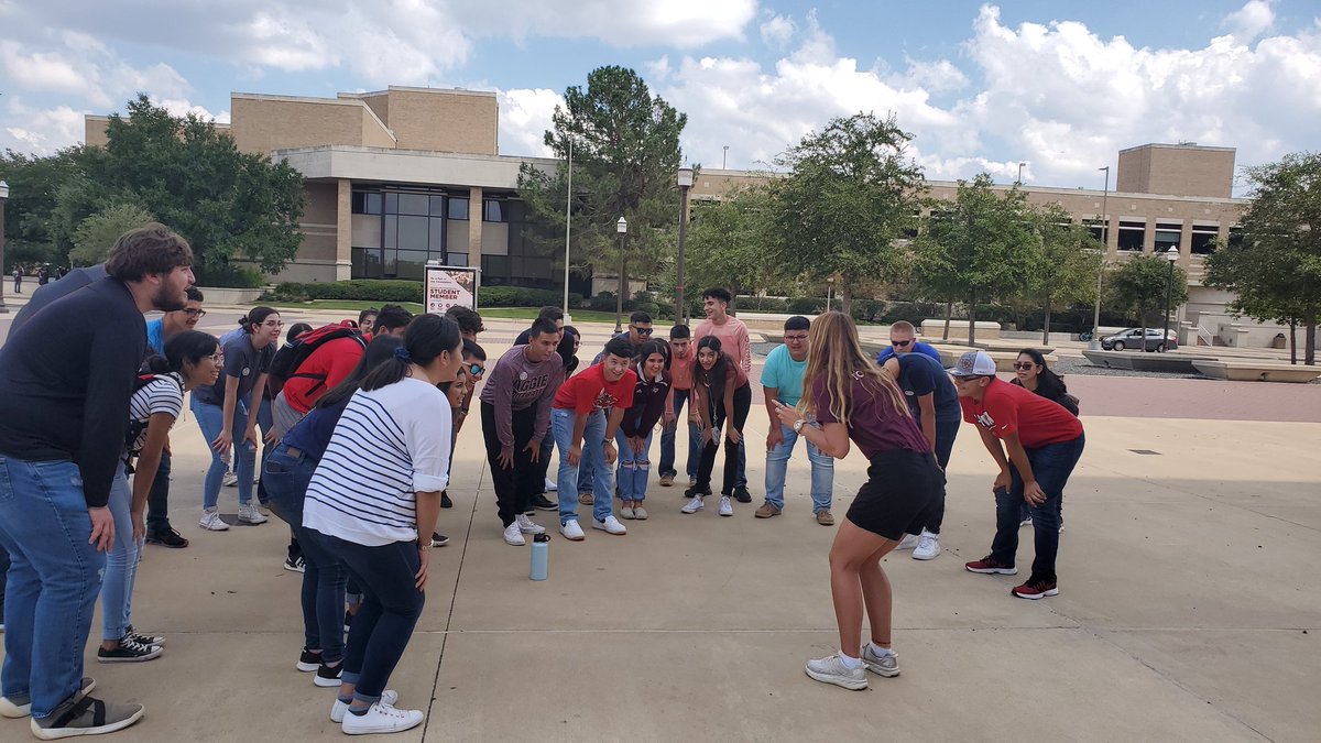 ahspstemljisd's tweet photo. AHSP & STEM students and teachers visit Texas A & M College Station and participate in an awesome tour. Students are getting college and career ready #ccmrready https://t.co/0mRsoOimh8