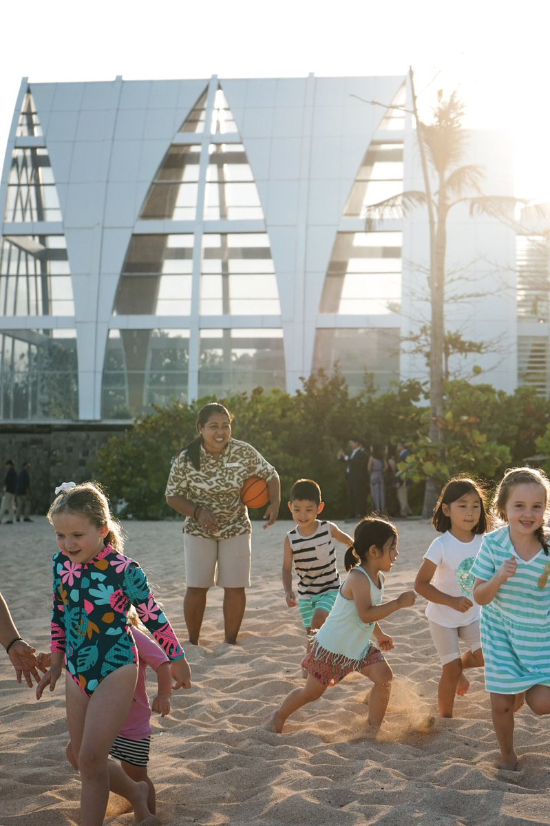 ritzcarltonbali's tweet photo. What makes us joyful: watching our youngest guests get lost in a world of fantasy combined with colorful imagination in their happy place.
—
#RCMemories #ritzcarltonbali #nusadua #RitzKids #islandlife #thebalibible https://t.co/ghOzoimi9X