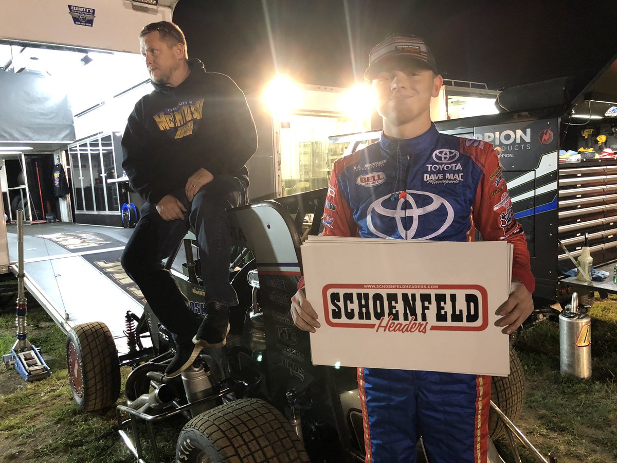 POWRi_Racing's tweet photo. Tonight’s heat winners at @JaxSpeedway...
@AutoMeter Heat 1️⃣: @JesseColwell1
@KSE_Racing Heat 2️⃣: @Rico_Abreu
@AdvRacingSusp Heat 3️⃣: @Logan_Seavey
@Schoenfeld_Inc Heat 4️⃣: @Cannon_Mac08
Colwell (6th-to-1st) is also tonight’s @PACRacing #HighPointMan! https://t.co/xQLsAVcUAS