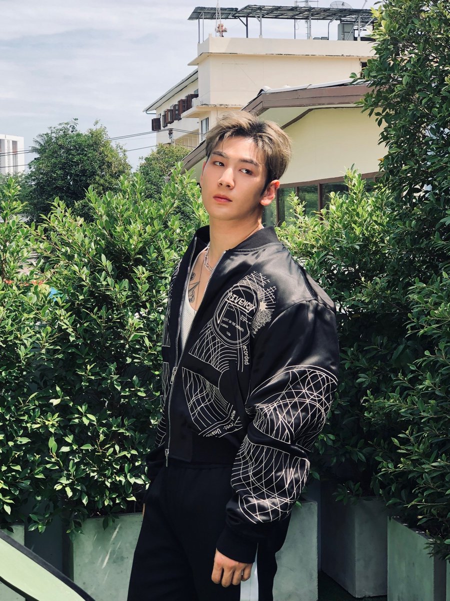 뉴이스트(NU’EST) tweet media