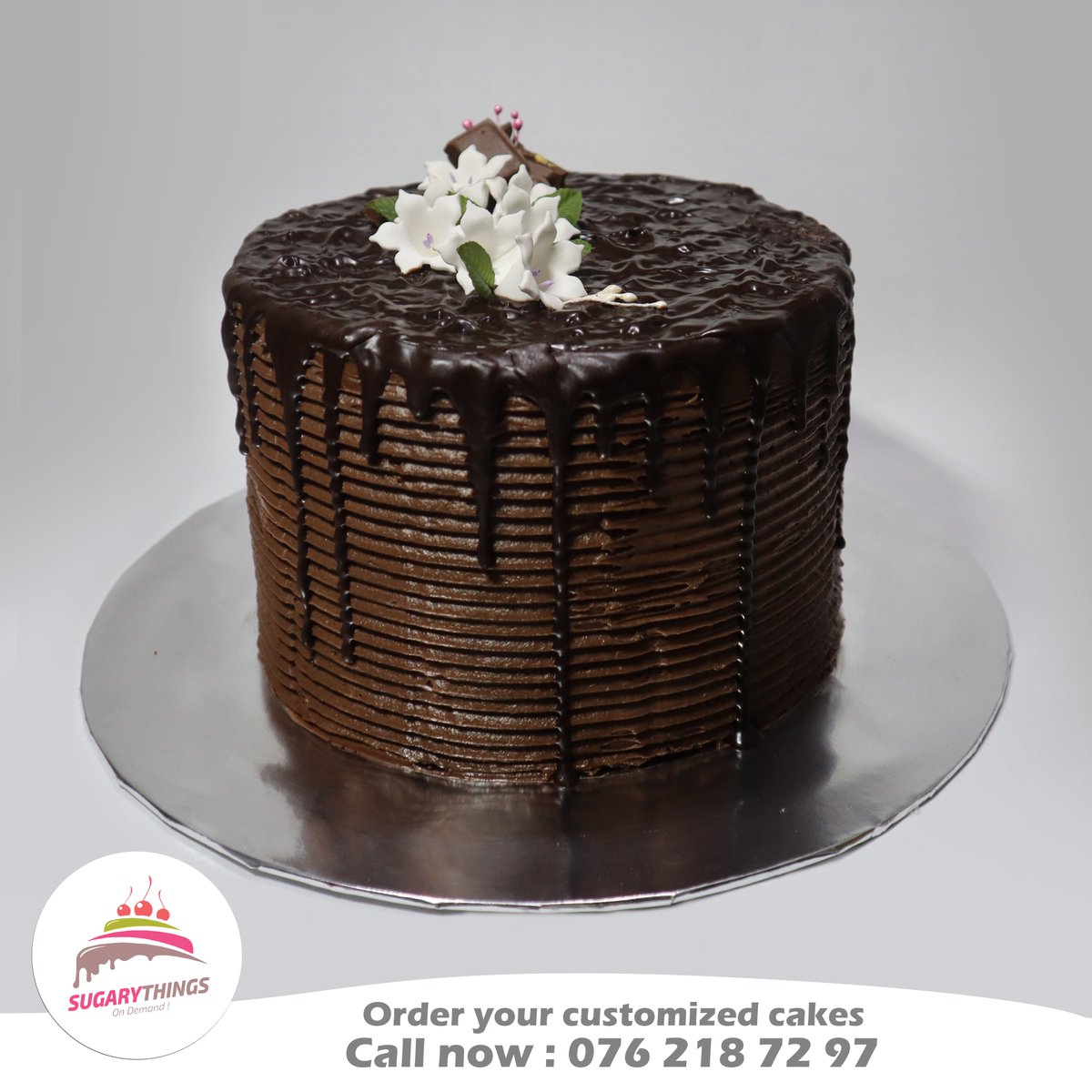 SugaryThingsLK's tweet photo. #Chocolate #4lb #ButterCream #Cake #Cakes   #cakedecorating #baking #cakedesign #dessert #cakeart #foodporn #desserts #love #delicious #foodie #sweet #lka https://t.co/m3RZPas835