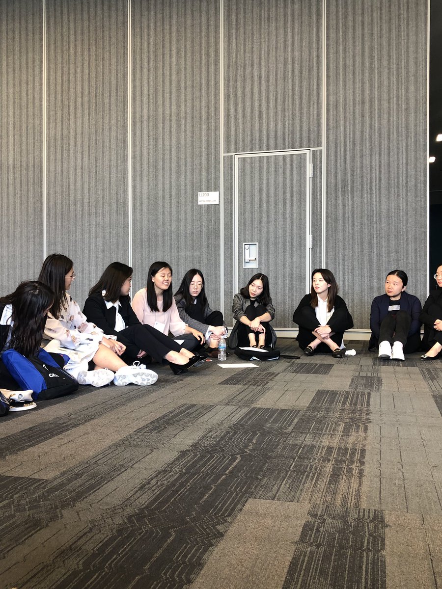 LiyingYu10's tweet photo. Great job! Great evening with my classmates together! @PeppGSEP @CA_TESOL We share insights and highlights we get today! I also appreciate that we have a good time with each other. I see this opportunity as my treasure for whole life. #CATESOL19 #PepperdineTESOL https://t.co/BoUl88JrCG