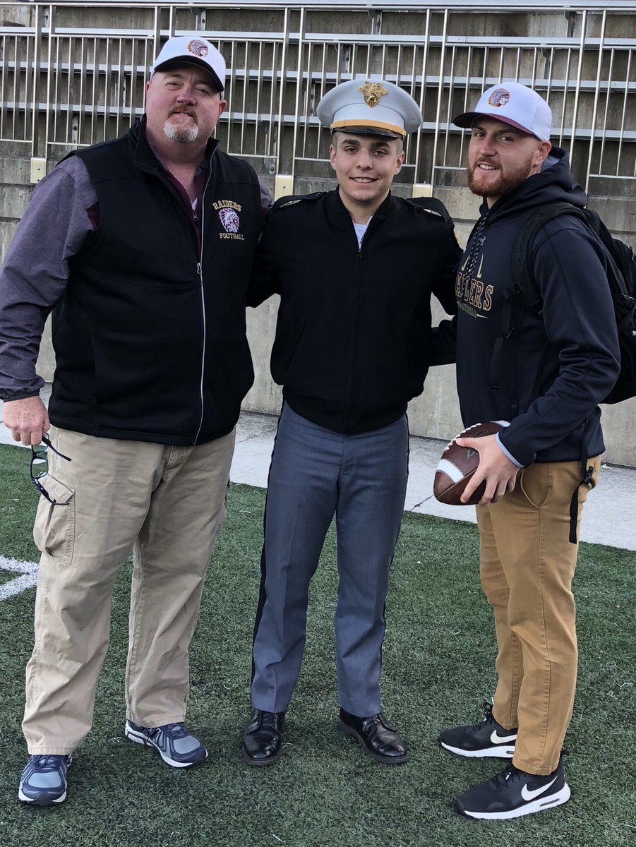 JIORaiders's tweet photo. Raider alumni and current Army Kicker Andrew Bagley supporting his former team!! https://t.co/0CsThM1lVP