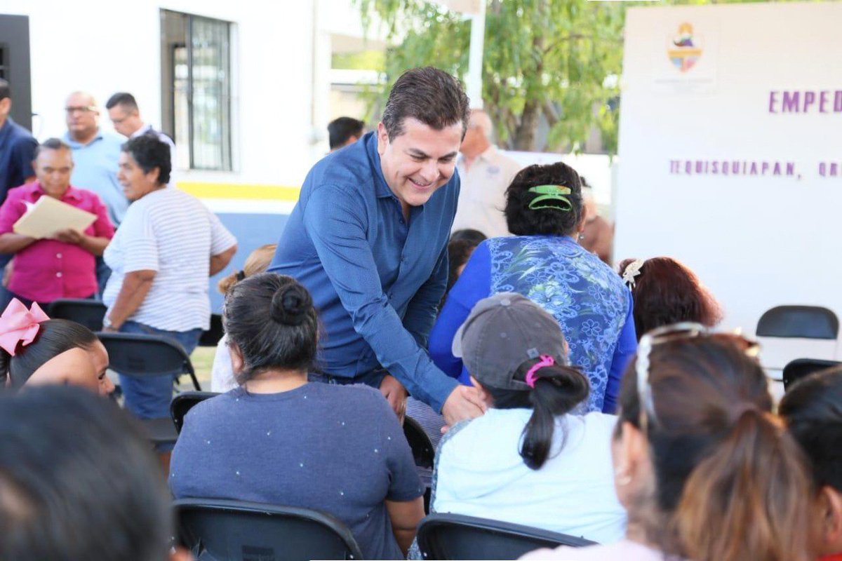 tequismpio's tweet photo. #BuenasNoticias El Presidente @TonoMejiaLira anunció una nueva obra en la Comunidad de Santillán en la visita que realizó como parte del programa #PresidenteContigo. https://t.co/eZWGRxDhLp