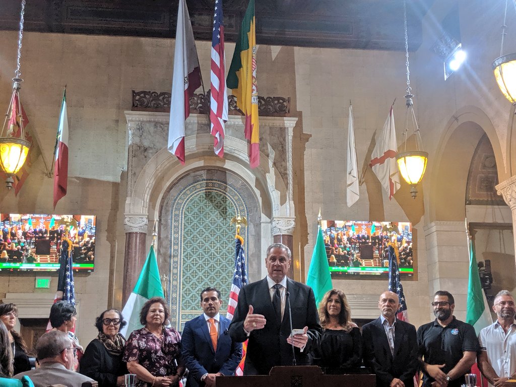 JoeBuscaino's tweet photo. This evening we are honoring Italian-American Angelenos for their contributions to our great city 🇺🇲🇮🇹 at Los Angeles City Hall. #ItalianAmericanHeritageMonth #IAHM https://t.co/CF815QRqrr