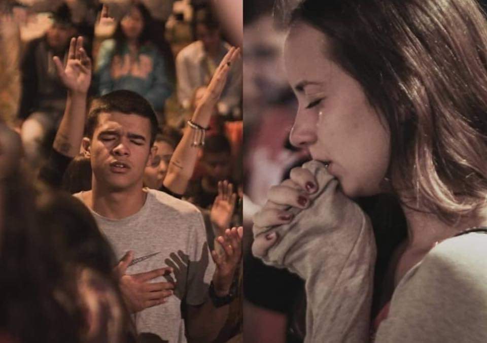 vivaprosenhor's tweet photo. Melhor final de semana não é em baladas, é na presença de Deus! ❤ https://t.co/qZt8sQREK0