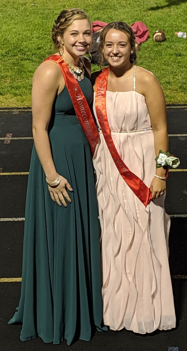 KellyTripp80's tweet photo. Be still my π!! @AlizeTripp & @sheatripp23 you girls are absolutely STUNNING! The journey you girls have been on together has been amazing! Congrats to all that were on court this year! #Hoco19 #theycleanupNICE #beautiful #tradedthebasketballshoesforheels #CardinalProud https://t.co/J2ov4vD9lN