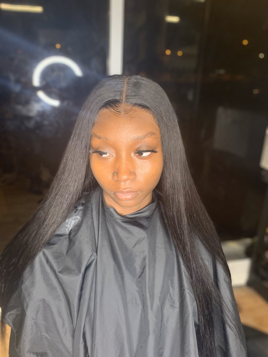 OchaesW's tweet photo. #wig #closurewig #frontalwig #closure #wiginstal #instal  #ochae #explorepage #slay #cincinnatihairstylist #malehairstylist #ochaeshouseofwigs #5138735999 #trendingnow #trending #ohiohair #middlepart #straighthair #lace #whatlace  #longhair #wig #curls #blondetips https://t.co/PcbyVRnLpN