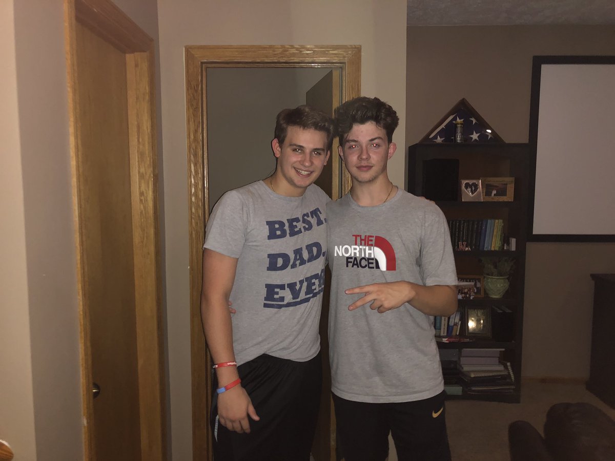 jwebsss's tweet photo. happy birthday vince @TylerSchlachter https://t.co/MIkMoB3sfJ