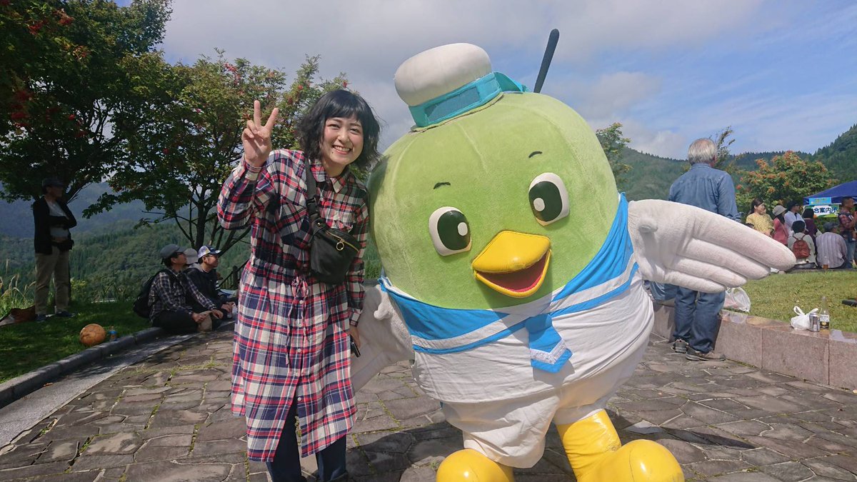 tanuponte1's tweet photo. ヒロシさーん、きてるよー❗トークイベント楽しみにしています🎵 #山フェス #氷ノ山 #ヒロシ https://t.co/46SrbbYCAq