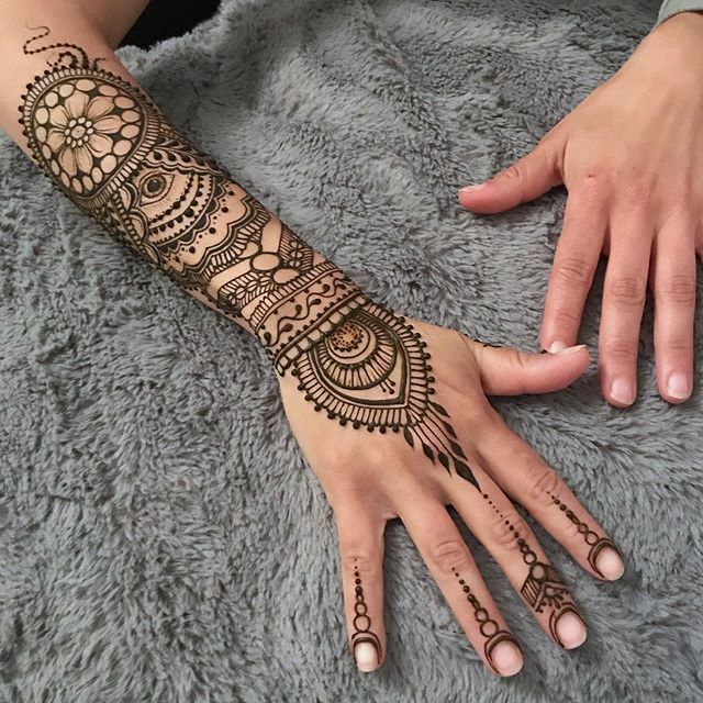 bellahenna_'s tweet photo. https://t.co/7hXvu1VnID https://t.co/Ic9yZZ8wnW