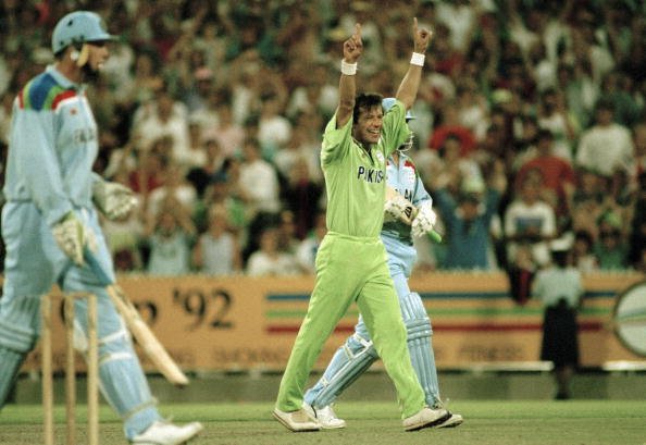 TheRealPCB's tweet photo. 3807 runs and 362 wickets in 88 Tests 👏🏼 
3709 runs and 182 wickets in 175 ODIs 👌 
Third leading wicket-taker for Pakistan in Tests 🥉
A match-winning all rounder ⭐
A @cricketworldcup  winning captain 🏆 
And our Prime Minister 🇵🇰 
Happy Birthday @ImranKhanPTI! https://t.co/igpwxfXNuF