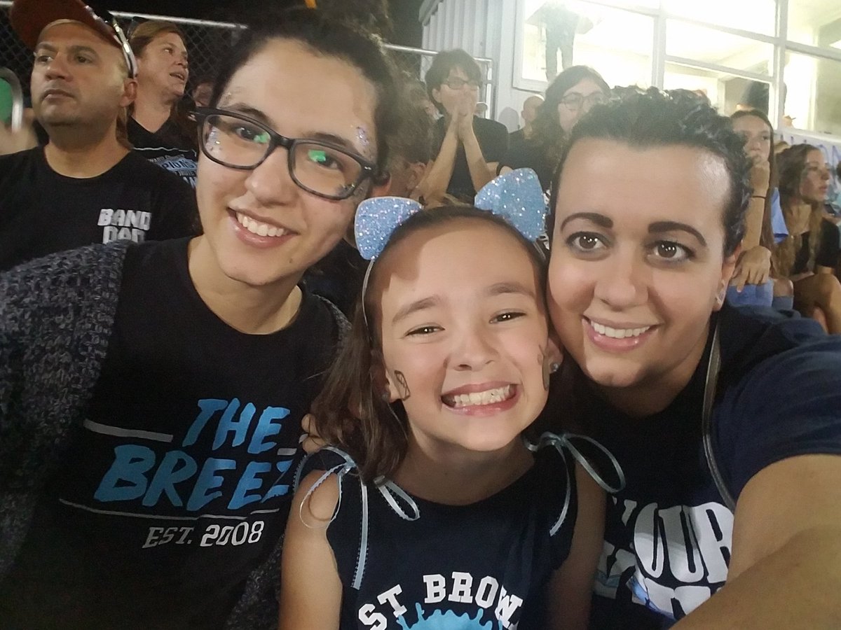 WBHS_PC's tweet photo. We've got spirit, how 'bout you? Such a great game tonight! 👏 Congrats Bobcats! 🏈💙🖤 Looking forward to tomorrow's festivities at the Homecoming dance! Let's see your spirit too 📸
#BobcatPride
@WestBrowardHigh 
@WBHS__Football
@WestBrowardBand 
@wbbobcatcheer
@wbcolorguard13 https://t.co/Oogqu2MyED