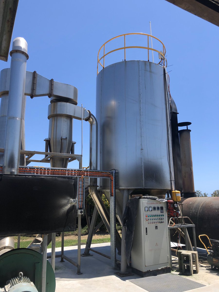 What a glorious day to be at the farm ☀️! 

#MackayInnovationCentre #algae <a href="/AdvanceQld/">Advance Queensland</a> <a href="/leanne_kemp/">Leanne Kemp【ツ】</a>