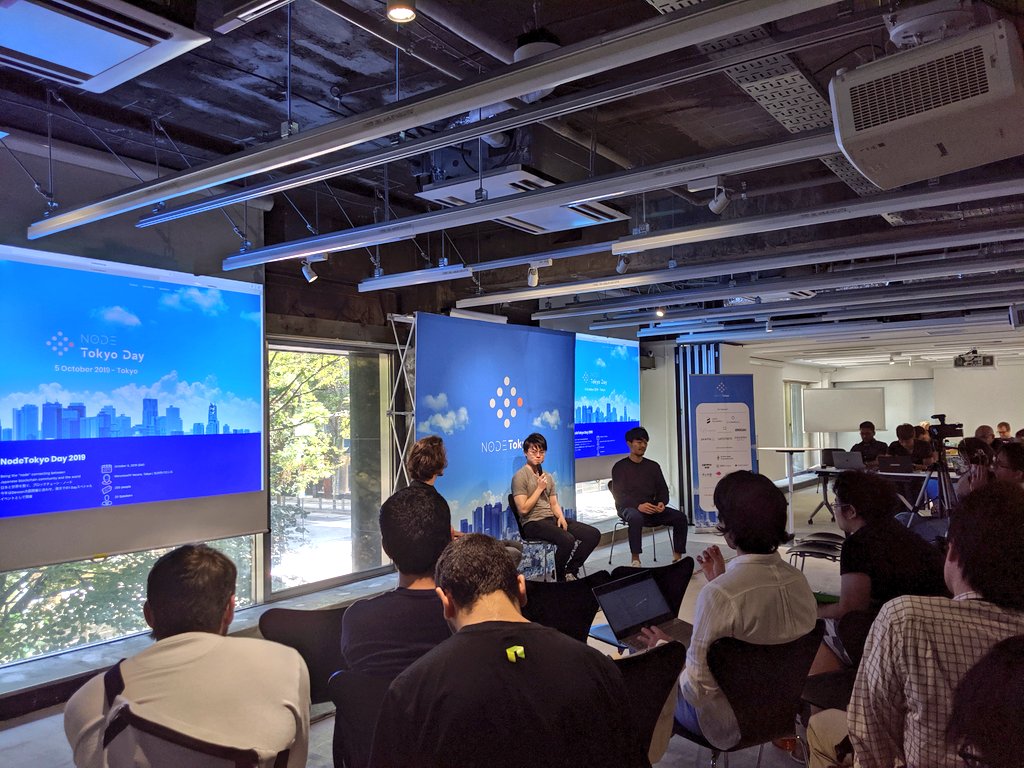 obnty's tweet photo. Conversation with the two leading Japanese devs from @LayerXcom_en and @cryptoeconlab mod by @bitcoingarrett
日本のブロックチェーン界隈をリードする開発者たちから日本の現状を聞くというパネルで、来週Devconで登壇するLayerXの @nrryuya とCELの堤さんで英語でパネルしてます https://t.co/PQ6LTu1tTF