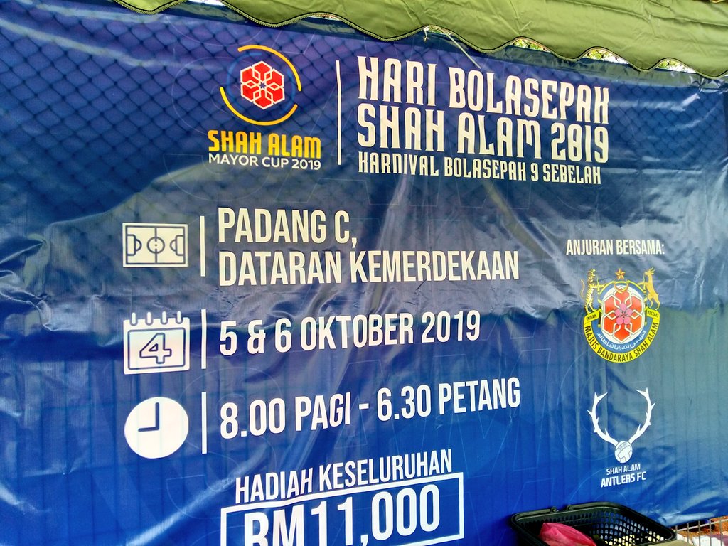 PapaQQs's tweet photo. Dengan nama Allah yg Maha Pengasih dan Maha Penyayang.
Doakan kami guys. π
#SAMC2019
#ShahAlamMayorCup
#PialaDatukBandar
#HariBolasepakShahAlam
#ShahAlamFootballDay
#WeLoveShahAlam
#AllUniteForTheCity
#AntlersAnniversaryMonth
#AntlersTurns3
@shahalamantlers X @sacitycouncil https://t.co/MQuHyf05cQ