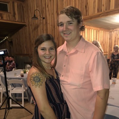 HayRoge's tweet photo. #NewProfilePic 💛 https://t.co/kB4YSqbuqX