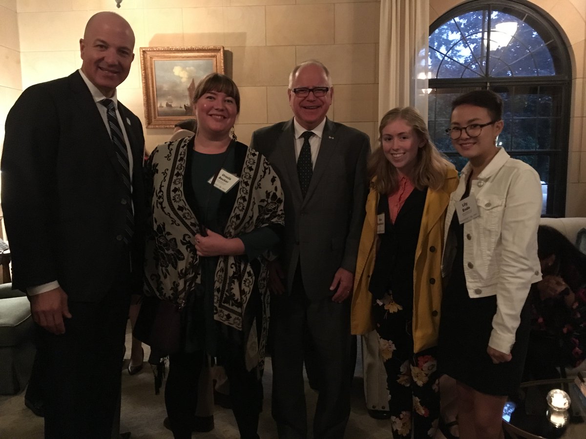 HP_Debate's tweet photo. Honored to take part in a panel to celebrate 15 years of our favorite organization, @MNUrbanDebate   Thanks for having us @GwenWalz @GovTimWalz
@Ms_Becker_SPPS 
 @JoeGothard https://t.co/q7cull3oTp