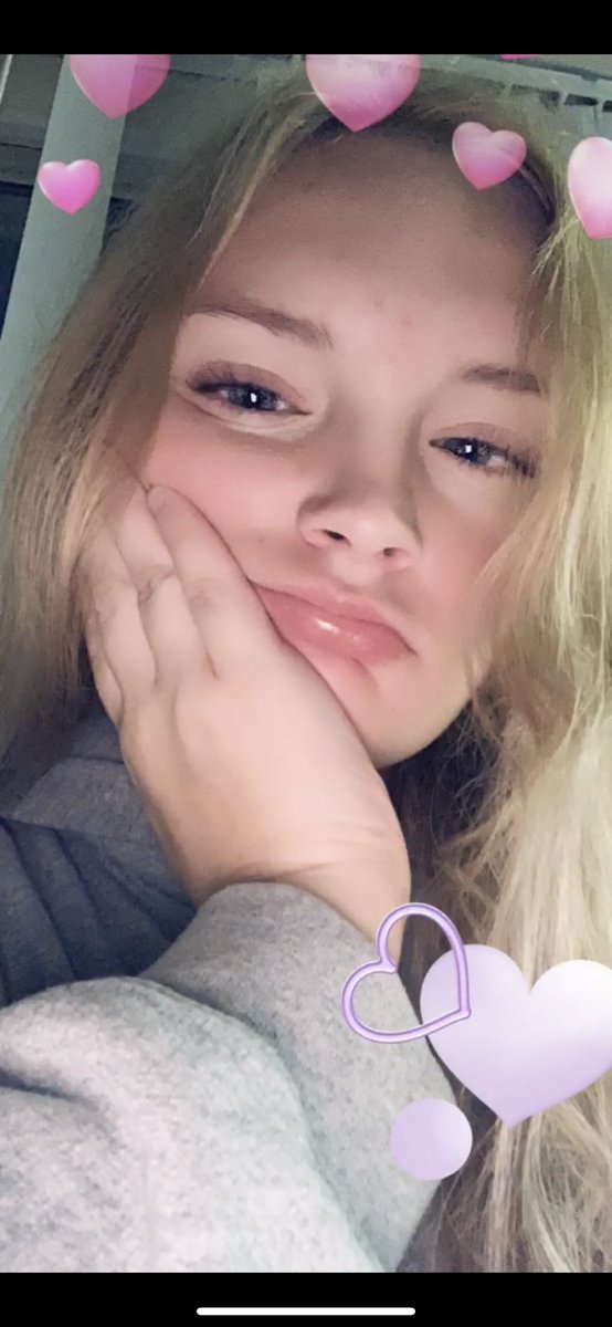 sebisahoe's tweet photo. It’s also been awhile since I posted pics lol 🤷🏼‍♀️😌 https://t.co/5bYK5GiyYb