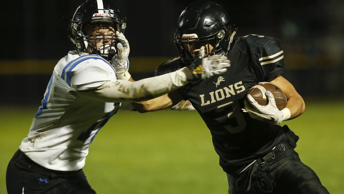 Clear Lake shuts out Crestwood in key district matchup dlvr.it/RFXs4q