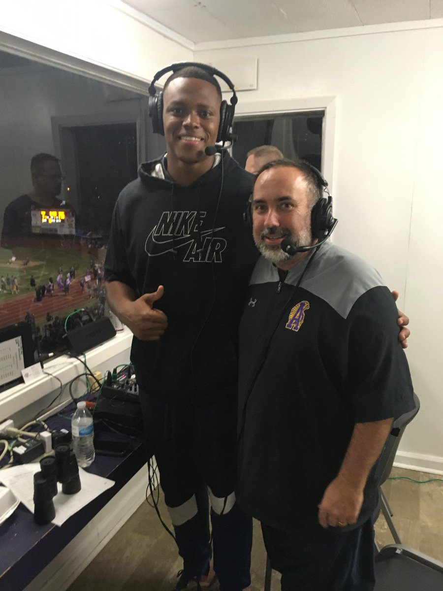 446Sports's tweet photo. Me and @BigWash54 hanging out at halftime of the @ash_trojanFB game https://t.co/PCbl9w5llV