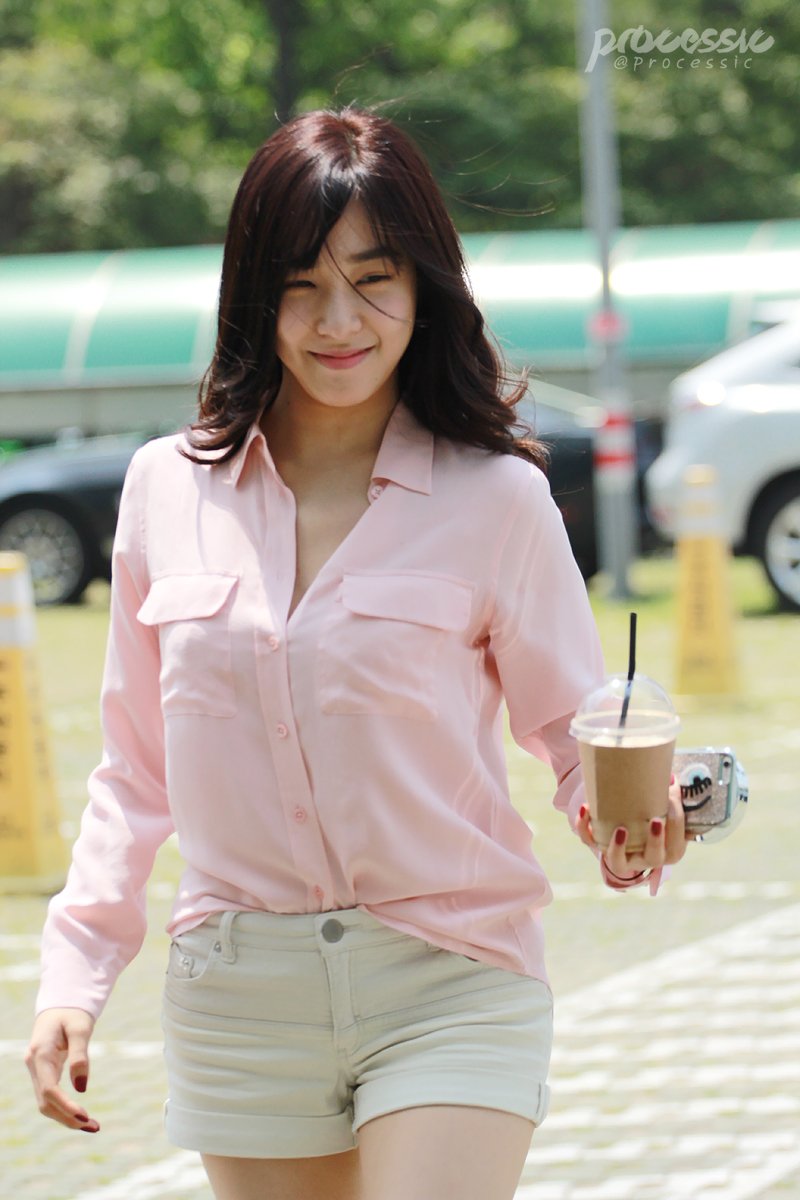 pinkmontaelien1's tweet photo. ๐ Hi, angel! ๐
#MYOnceInALifetime #TiffanyYoung #LoveTiffany #MissingTiffany
#SNSD #Tiffany #TiffanyHwang #HwangMiyoung #YoungOne https://t.co/OxaFAD2HrG