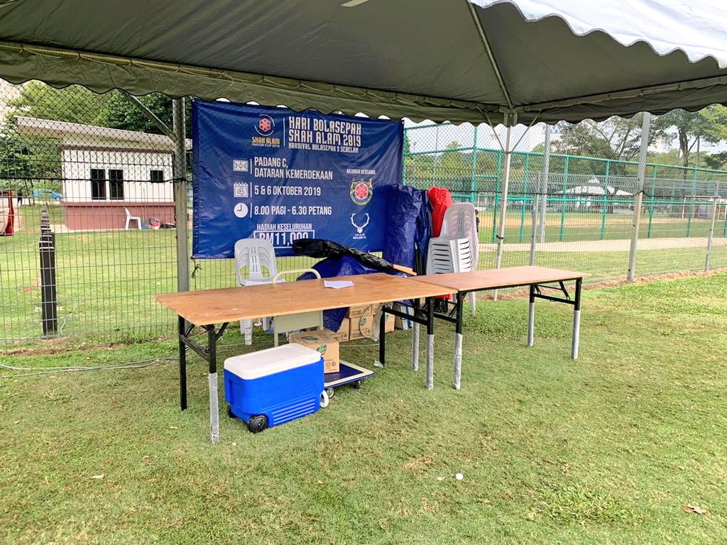 PapaQQs's tweet photo. Day 1β
#HariBolasepakShahAlam
#PialaDatukBandarShahAlam
#PialaDatukBandar
#ShahAlamMayorCup
#SAMC2019
#ShahAlamFootballDay
#AllUniteForTheCity
#Homebois
#SonOfShahAlam
#WeLoveShahAlam
#AllUniteForTheCity
#AntlersAnniversaryMonth
#AntlersTurns3
@sacitycouncil @ShahAlamAntlers https://t.co/mEfQdbfuna